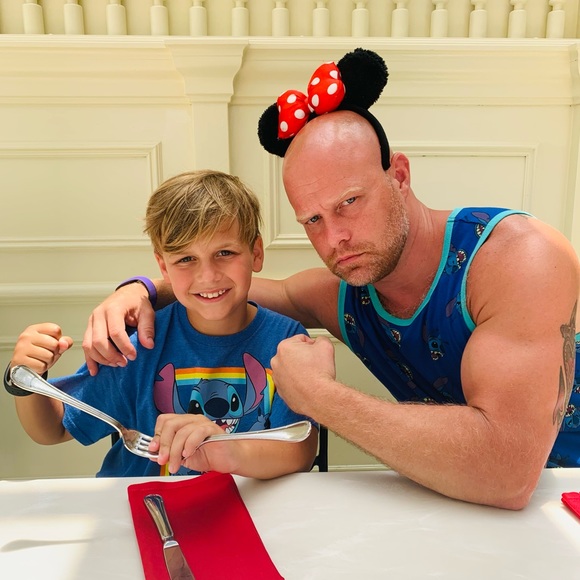 Meet your Posher, Andy - Picture 3 of 4